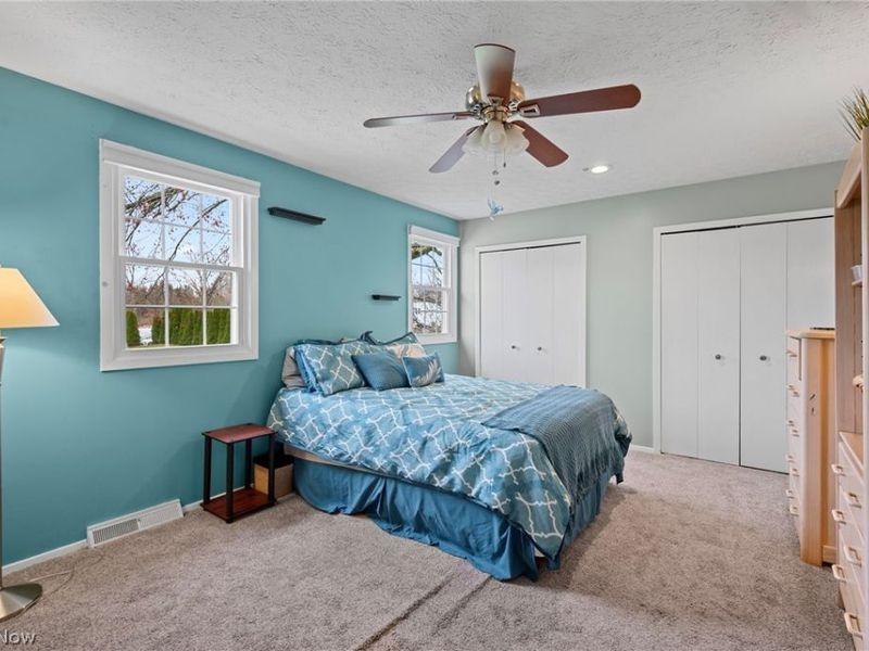 6094 Emerald Street, North Ridgeville, OH 44039 Photo 16