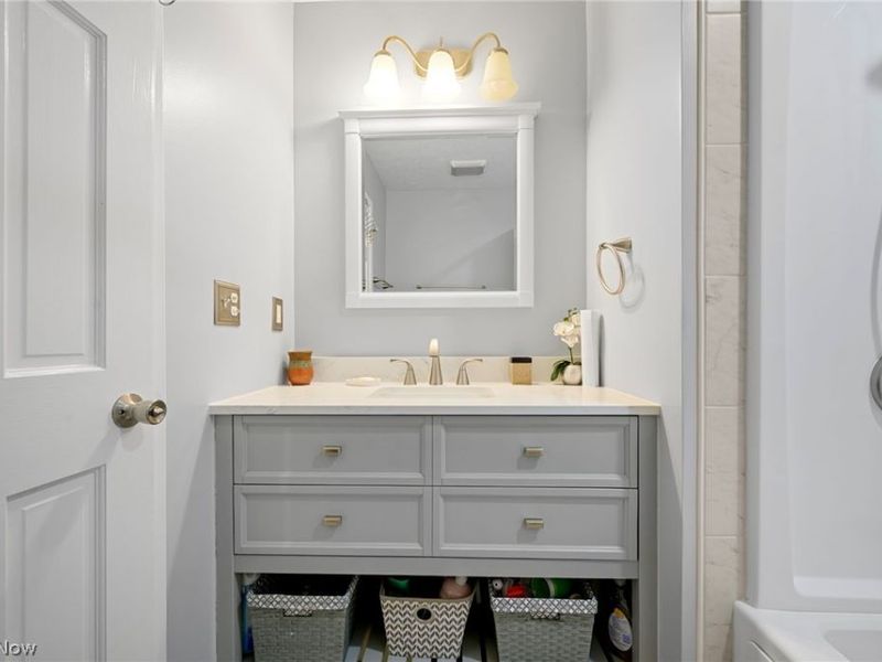 6094 Emerald Street, North Ridgeville, OH 44039 Photo 22