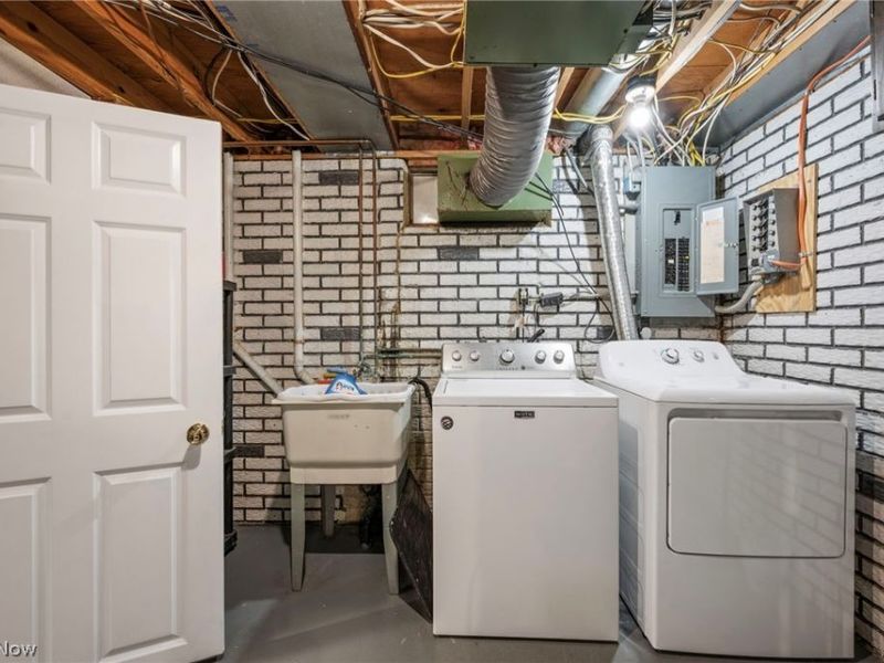 6094 Emerald Street, North Ridgeville, OH 44039 Photo 30