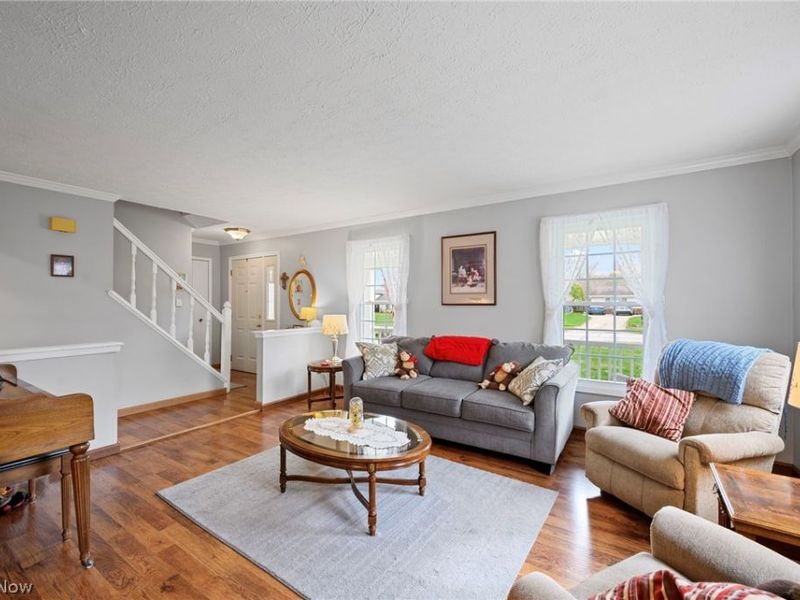 6094 Emerald Street, North Ridgeville, OH 44039 Photo 6