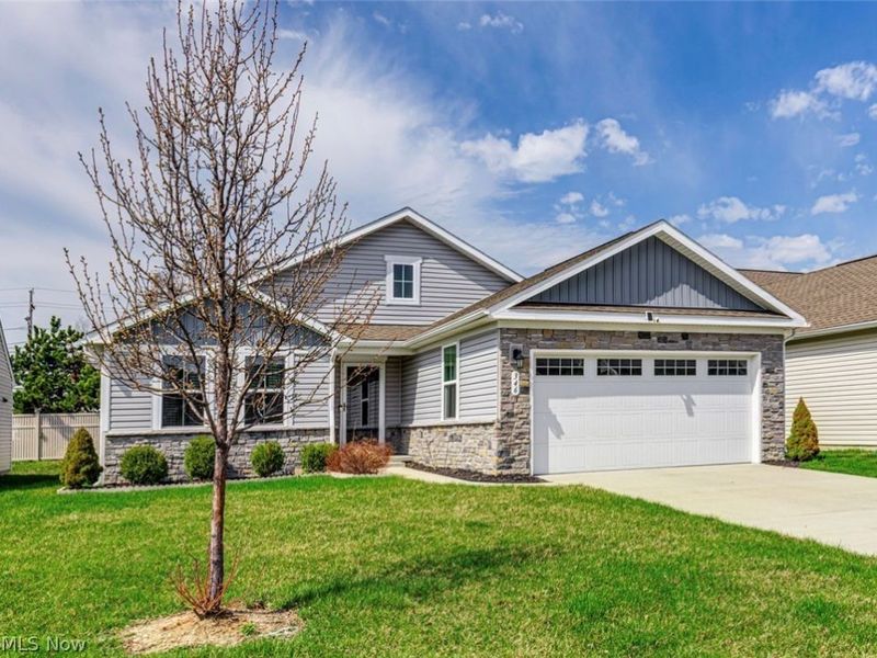 346 Lakewick Lane, Willowick, OH 44095 Photo 2