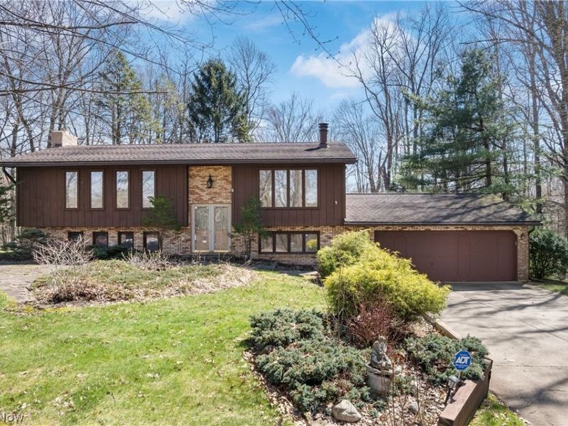 3586 Leafland Street NW, Uniontown, OH 44685 Photo 3