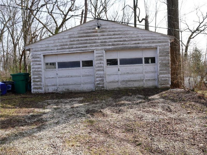 2147 Rankin Drive, Ravenna, OH 44266 Photo 2