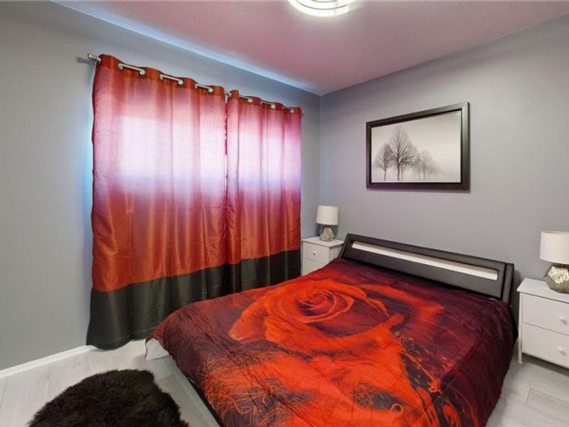 6502 Farnsworth Drive, Parma, OH 44129 Photo 22