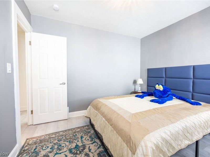 6502 Farnsworth Drive, Parma, OH 44129 Photo 33