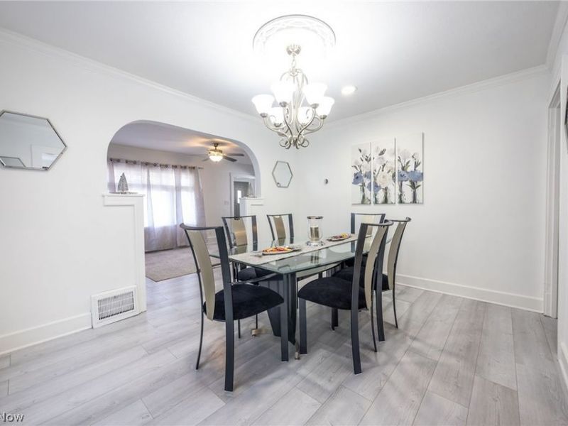 6502 Farnsworth Drive, Parma, OH 44129 Photo 6