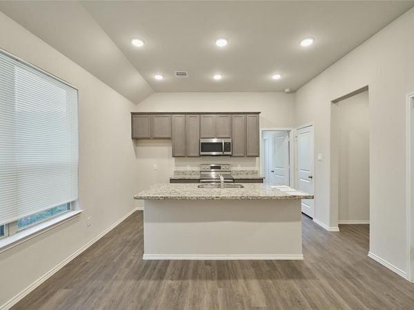 9992 Calendar Street, Willis, TX 77318