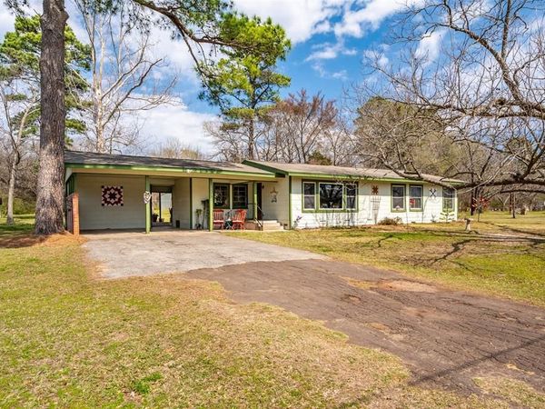 609 E Quitman Street , Alba, TX 75410