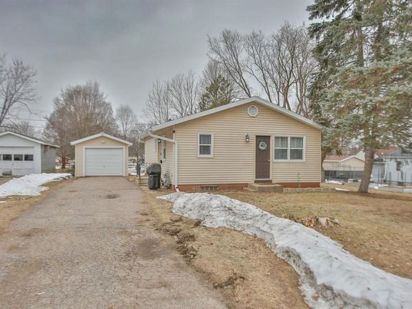 1120 S 15TH AVENUE, Wausau, WI 54401