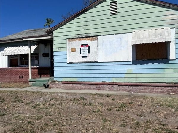 560 W Cornell, Rialto, CA 92376