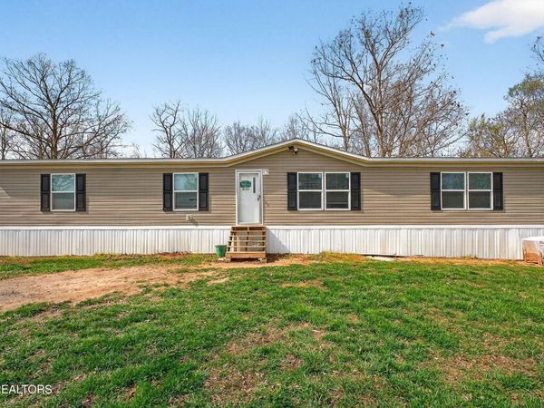 550 N Center Point Acres , Walling, TN 38587