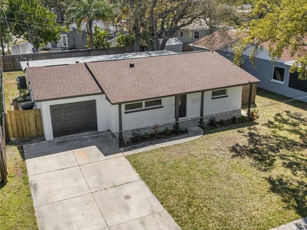 8201 RIVERSIDE DRIVE NE, ST PETERSBURG, FL 33702