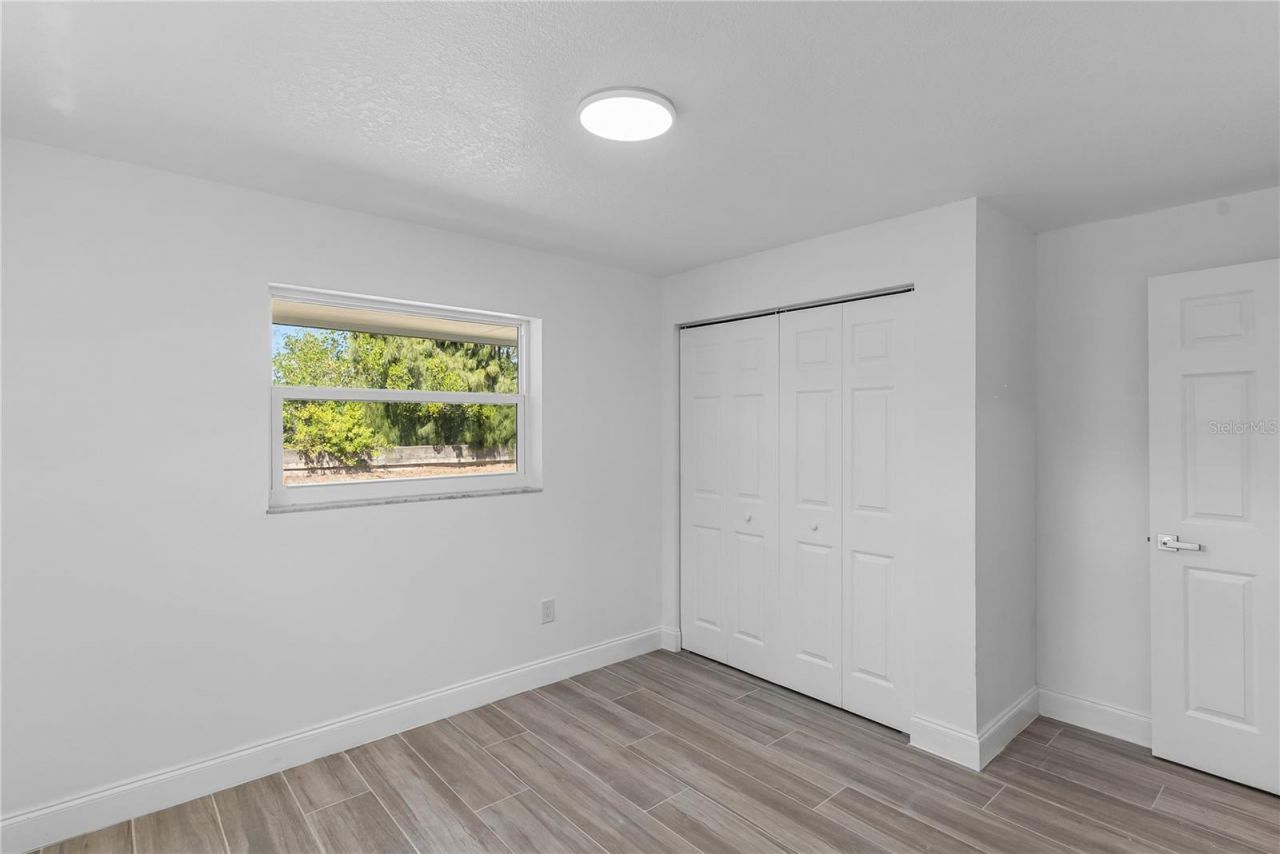 8201 Riverside Drive Ne, Saint Petersburg, FL 33702 Photo