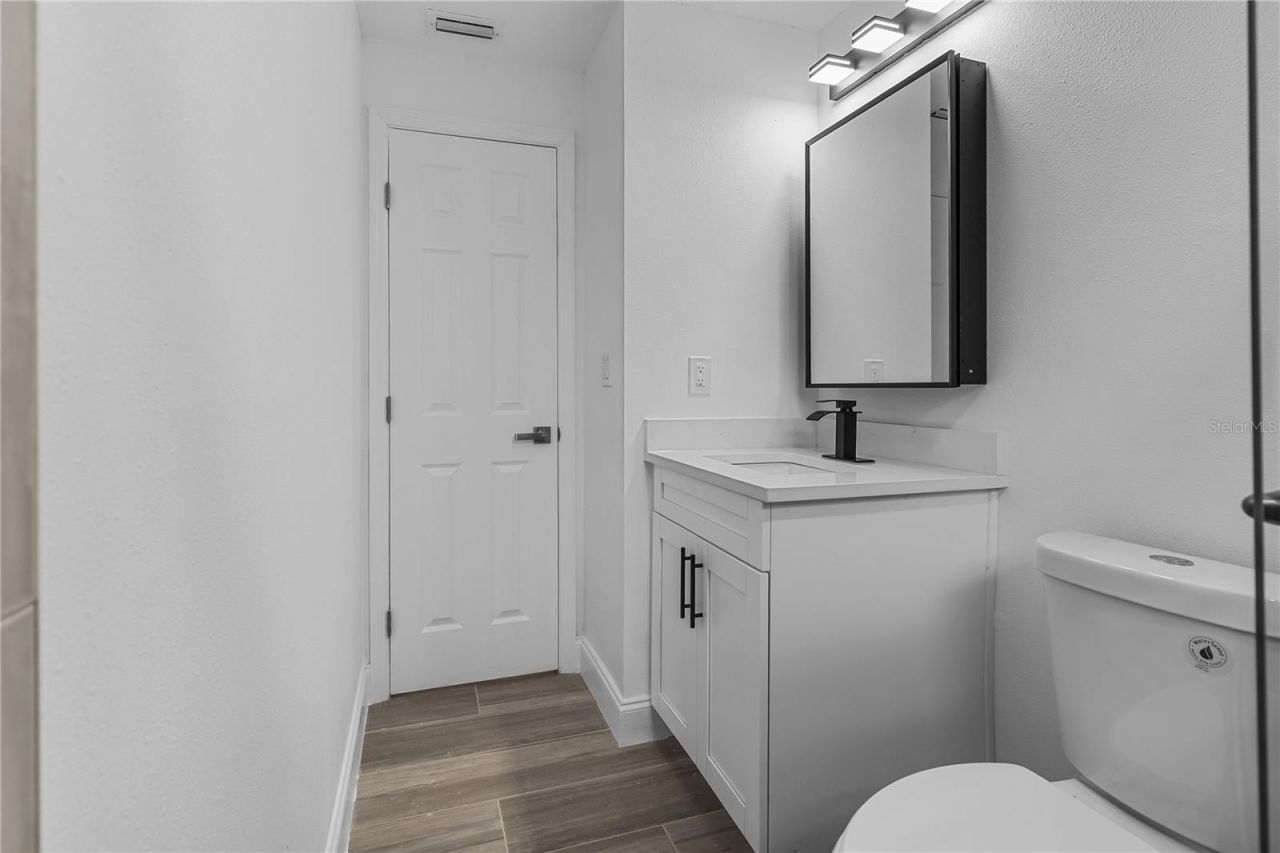 8201 Riverside Drive Ne, Saint Petersburg, FL 33702 Photo