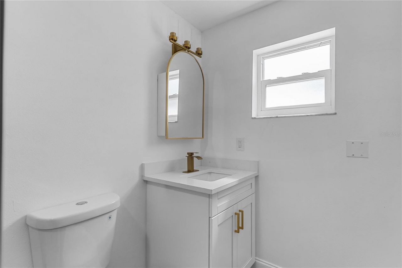 8201 Riverside Drive Ne, Saint Petersburg, FL 33702 Photo