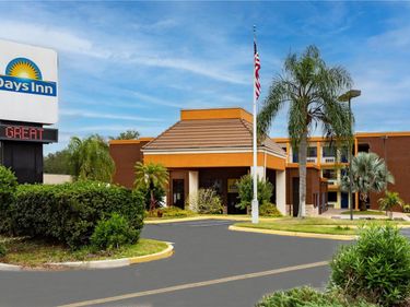 8245 S US-17-92 HIGHWAY, CASSELBERRY, FL 32730