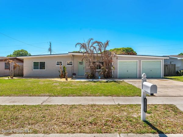 225 Cherry Avenue , Merritt Island, FL 32953