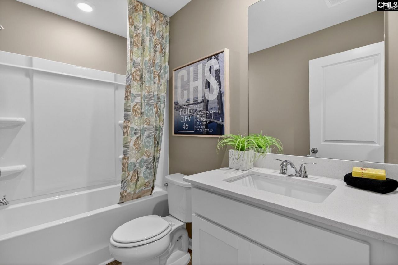 184 Kingfield Drive Photo 15