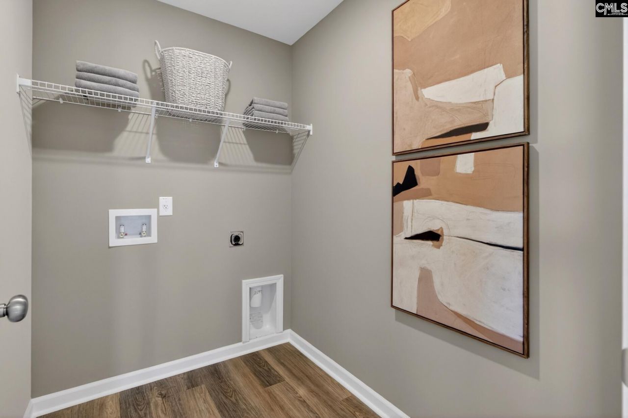 184 Kingfield Drive Photo 17