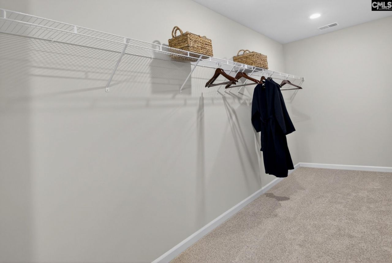 184 Kingfield Drive Photo 23