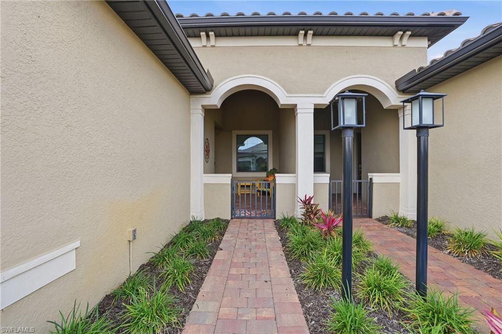 17456 Corsini Dr, Fort Myers, FL 33913 Photo