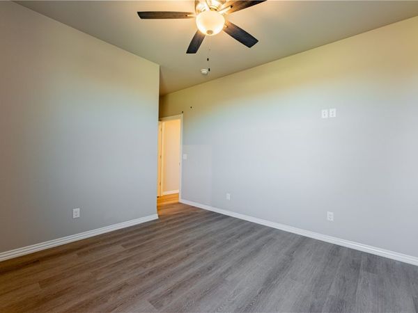 1406 SW Casuarina Drive , Unit 1, Bentonville, AR 72712