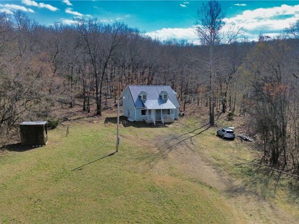 11859 W Highway 156 , West Fork, AR 72774
