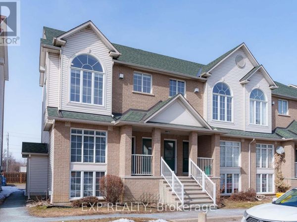 4481 Harper Avenue , Ottawa, ON K1J1C9