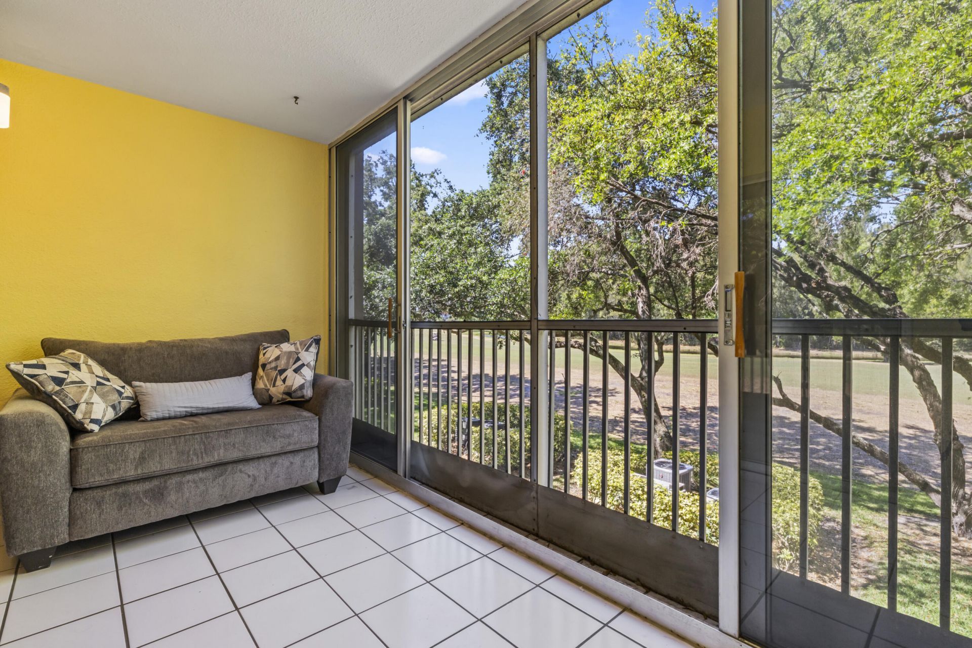 1000 SW 125th Avenue, Unit 211, Pembroke Pines, FL 33027 Photo