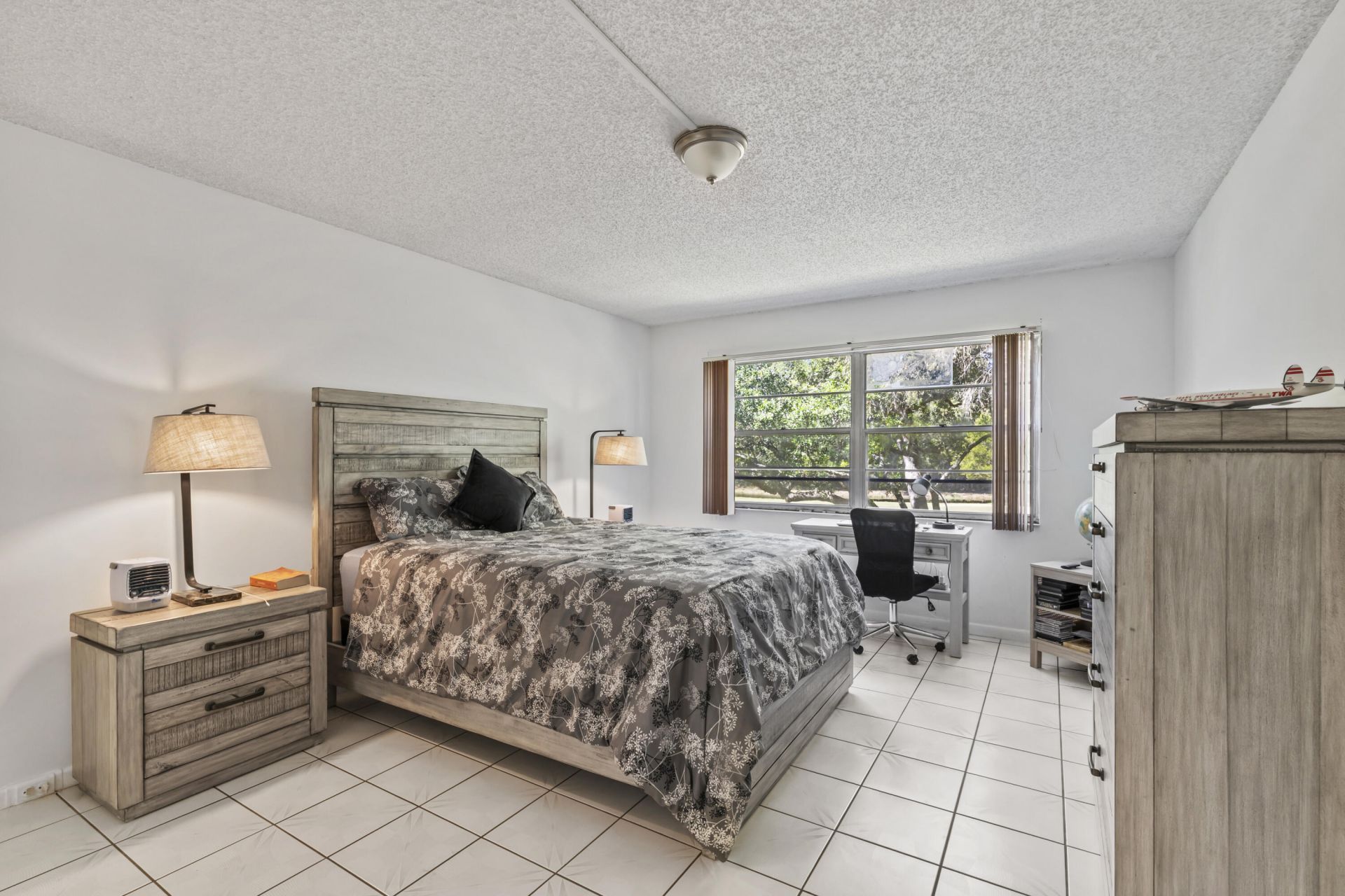 1000 SW 125th Avenue, Unit 211, Pembroke Pines, FL 33027 Photo