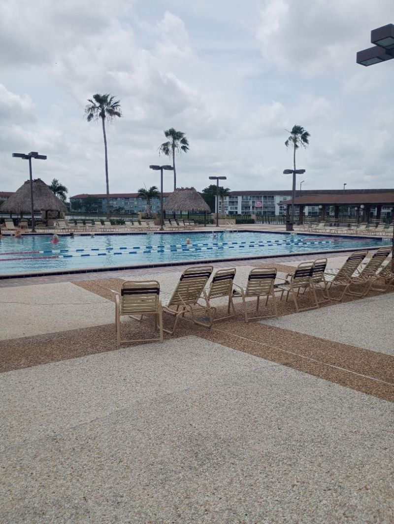 1000 SW 125th Avenue, Unit 211, Pembroke Pines, FL 33027 Photo