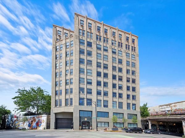 1550 S Blue Island Avenue , Unit 404, Chicago, IL 60608