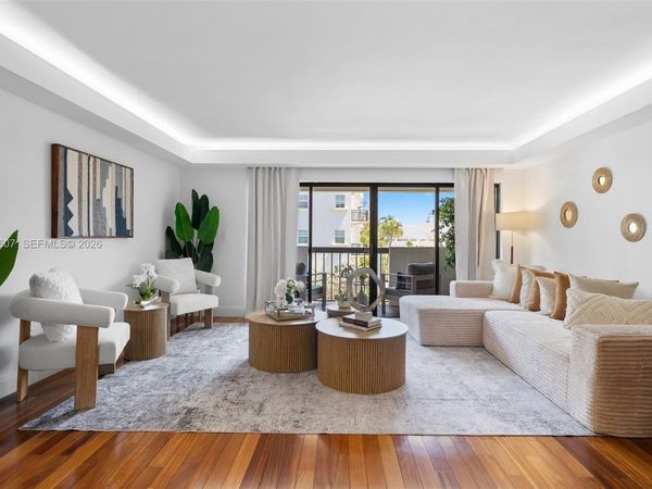 2600 Cardena St, Unit PH4, Coral Gables, FL 33134