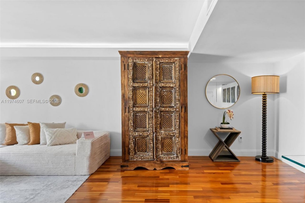 2600 Cardena St, Unit PH4, Coral Gables, FL 33134 Photo