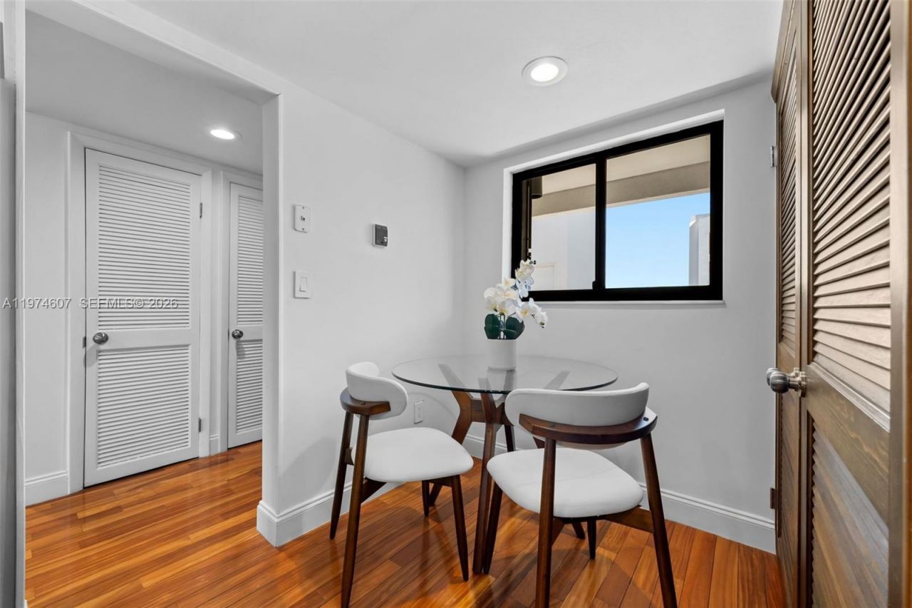 2600 Cardena St, Unit PH4, Coral Gables, FL 33134 Photo