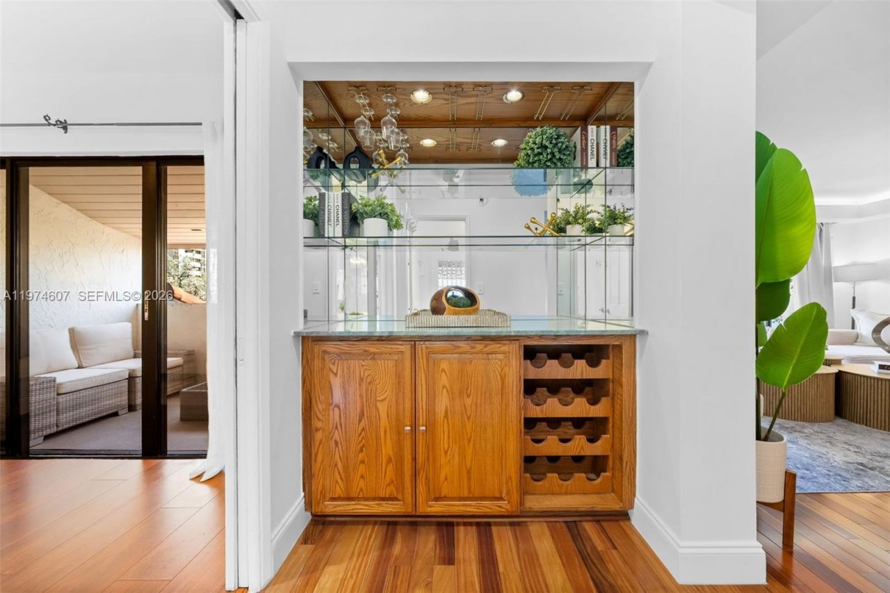 2600 Cardena St, Unit PH4, Coral Gables, FL 33134 Photo