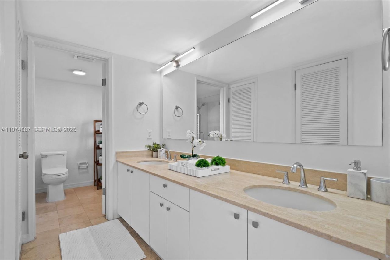 2600 Cardena St, Unit PH4, Coral Gables, FL 33134 Photo