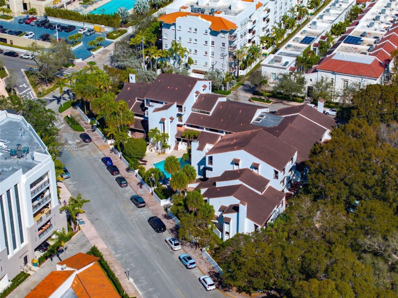 2600 Cardena St, Unit PH4, Coral Gables, FL 33134 Photo