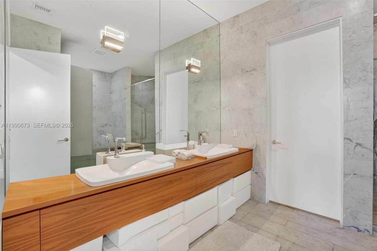 2675 S Bayshore Dr, Unit 402S, Miami, FL 33133 Photo