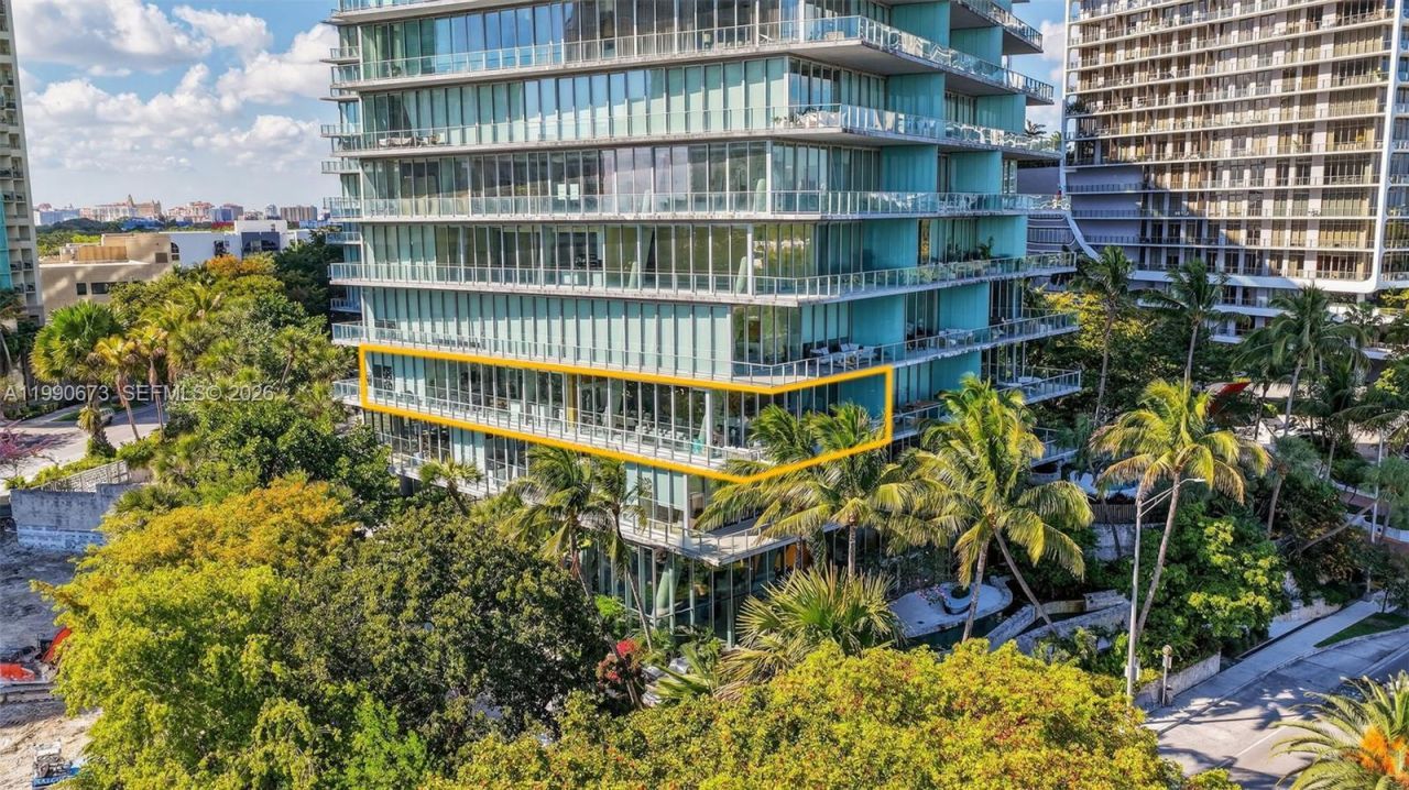 2675 S Bayshore Dr, Unit 402S, Miami, FL 33133 Photo