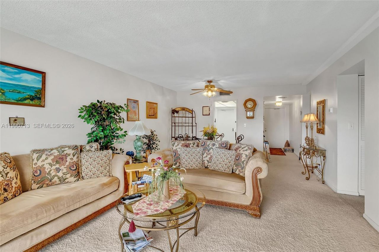 3535 Broken Woods Dr , Unit 302, Coral Springs, FL 33065 Photo