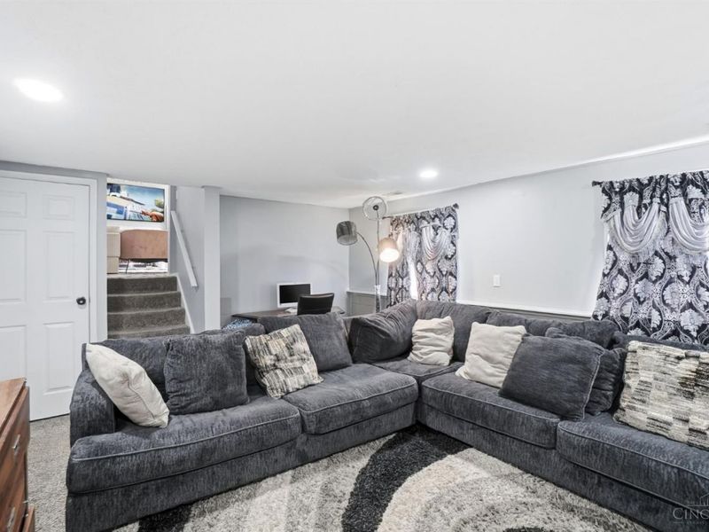 2866 Windsong Drive, Colerain Township, OH 45251 Photo 31