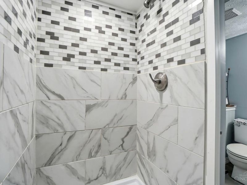 2866 Windsong Drive, Colerain Township, OH 45251 Photo 37