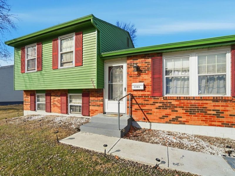 2866 Windsong Drive, Colerain Township, OH 45251 Photo 4