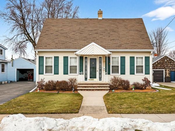 228 FREDERICK STREET, Menasha, WI 54952