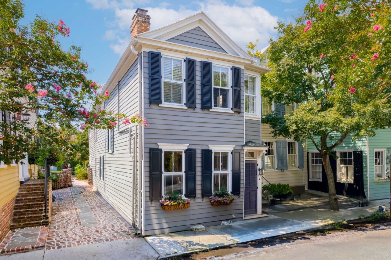 87 Tradd Street Photo 1