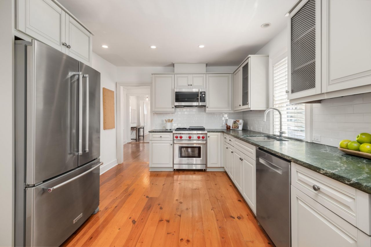 87 Tradd Street Photo 16