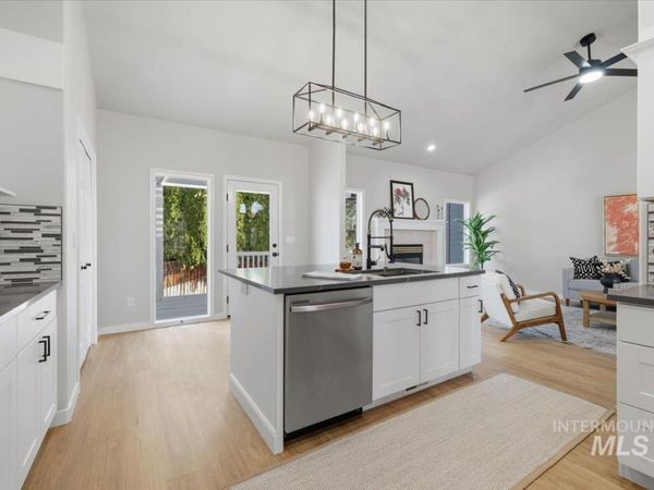 9820 W Geronimo St, Boise, ID 83709