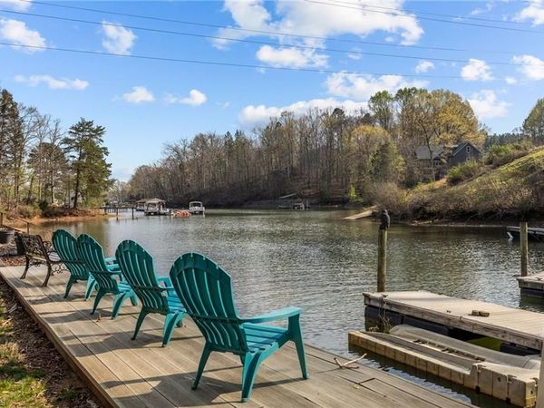 307 Stillwater Road , Troutman, NC 28166