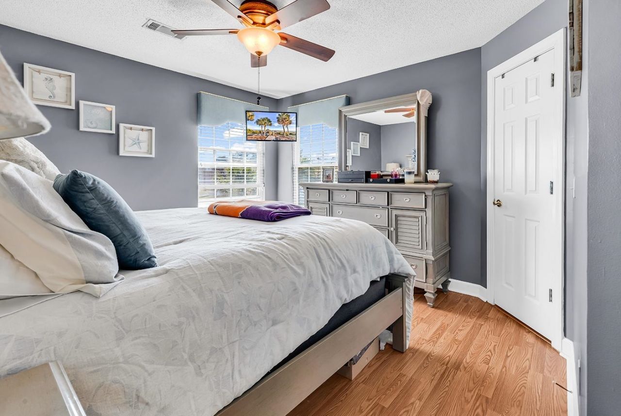 4385 Daphne Ln. Photo 12